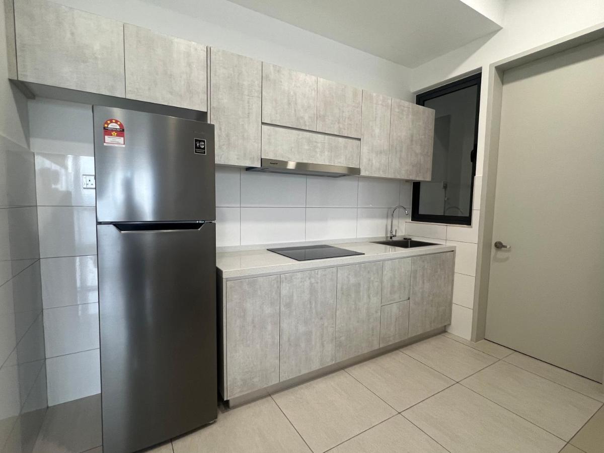 Mucihome Clio 3R2B, Putrajaya Condo Near To Ioi City Mall, Alamanda, Hospital Serdang, Wetland Studio Kru Dll- Non Smoking Home For Malaysian Only Exterior photo