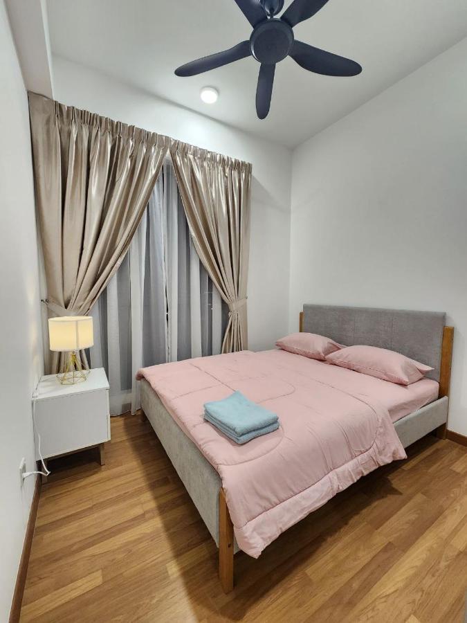 Mucihome Clio 3R2B, Putrajaya Condo Near To Ioi City Mall, Alamanda, Hospital Serdang, Wetland Studio Kru Dll- Non Smoking Home For Malaysian Only Exterior photo