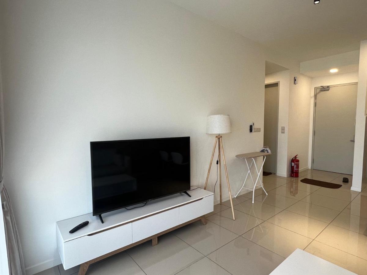 Mucihome Clio 3R2B, Putrajaya Condo Near To Ioi City Mall, Alamanda, Hospital Serdang, Wetland Studio Kru Dll- Non Smoking Home For Malaysian Only Exterior photo